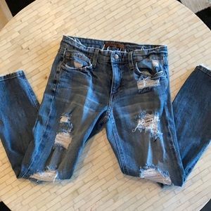 Joe’s Jeans boyfriend slim crop 25